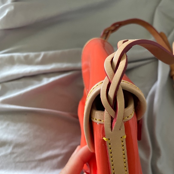 Dooney and Bourke Coral Crossbody - Picture 5 of 9